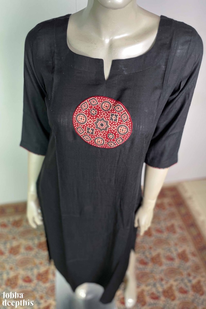 MSK Black & Red Dress Bell Sleeve Gold Chain Accent Boat Neck Size S | eBay